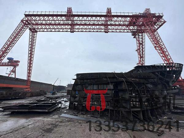 山東煙臺造船門式起重機廠家造船門式起重機誠信為本、質(zhì)量為生